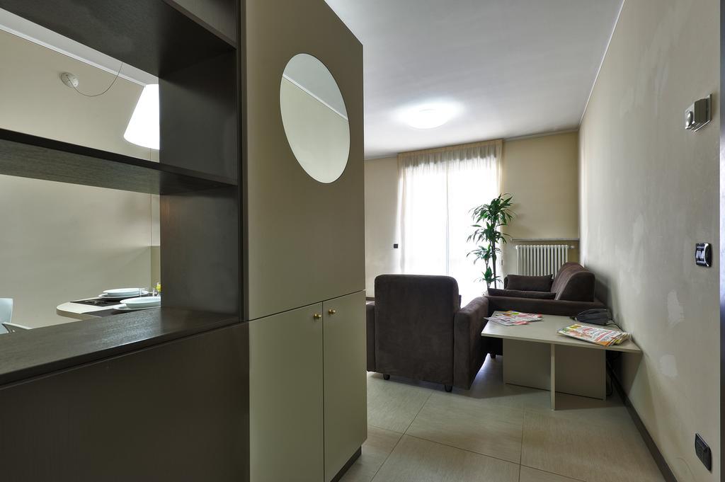 Residence La Sfera Pavia Værelse billede